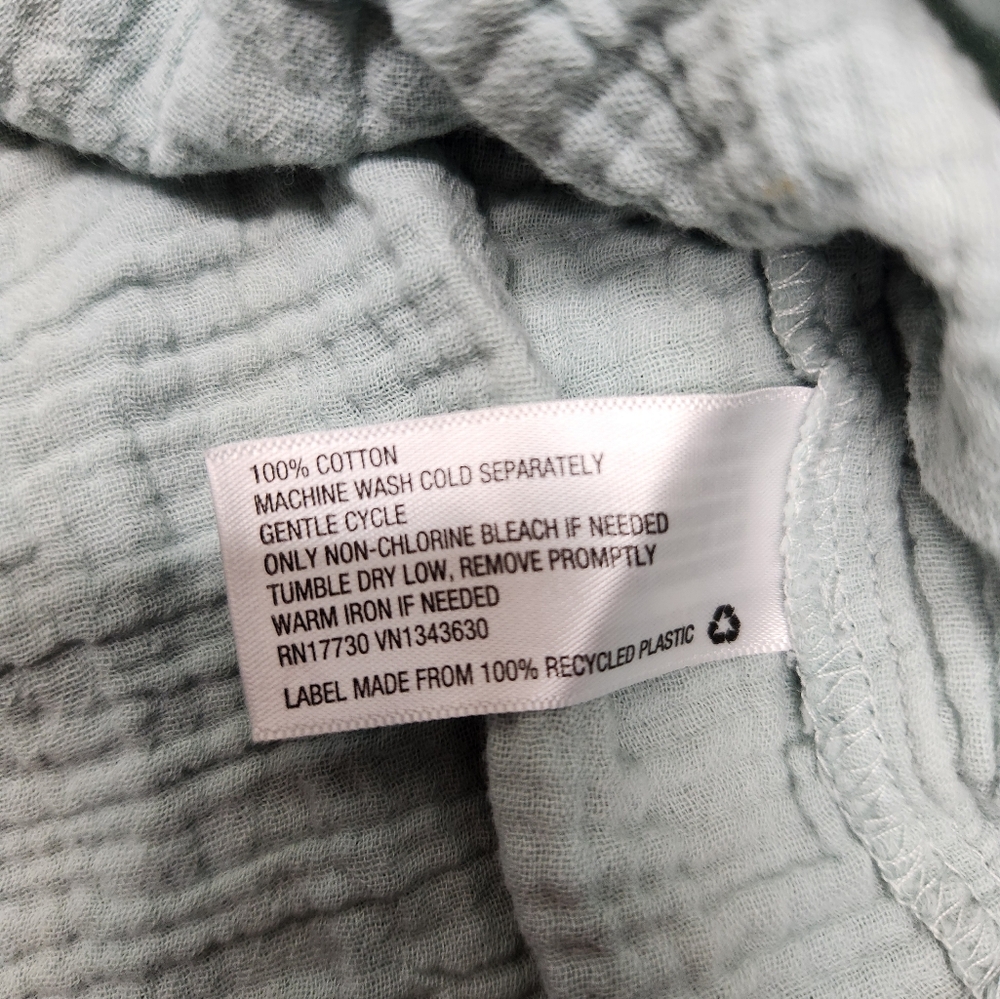 Universal Threads Dress - Picture 4 of 4